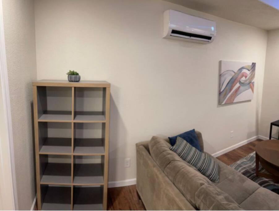 Brand New 2Br Cute Blue Led In North Fresno Lejlighed Eksteriør billede