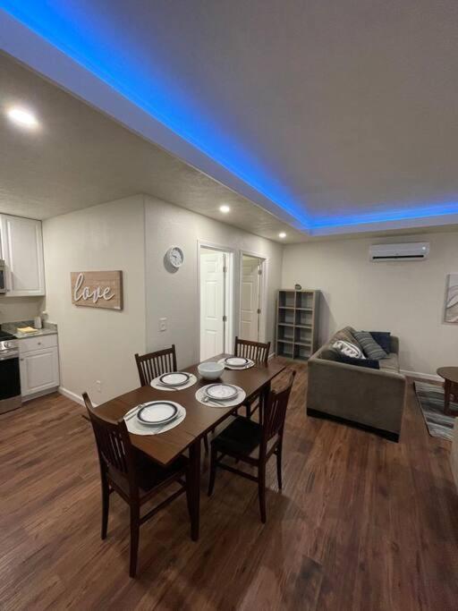 Brand New 2Br Cute Blue Led In North Fresno Lejlighed Eksteriør billede